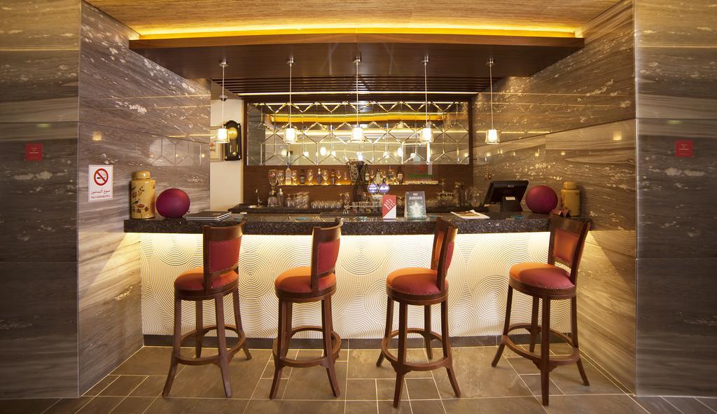 Raviz Center Point Hotel Dubai Exterior foto