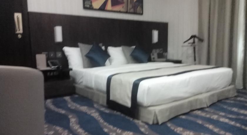 Raviz Center Point Hotel Dubai Exterior foto